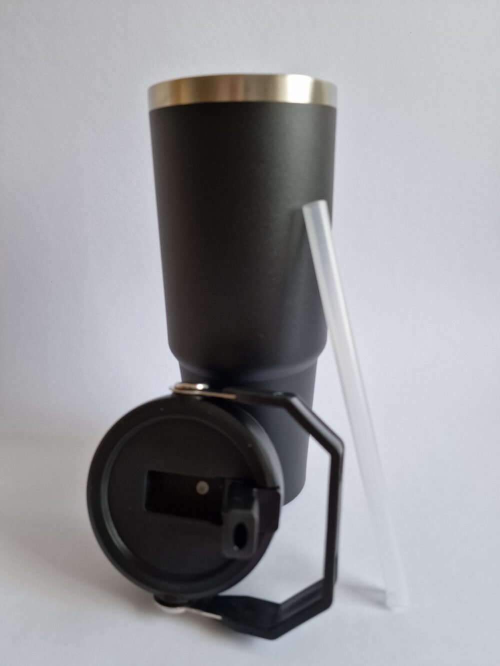 JUODOS spalvos 900 ml termo gertuvė su atlenkiamu šiaudeliu - Image 3